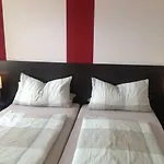 Bella * Harthausen (Rhineland-Palatinate)